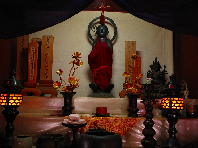 慶誾寺銅造地蔵菩薩立像